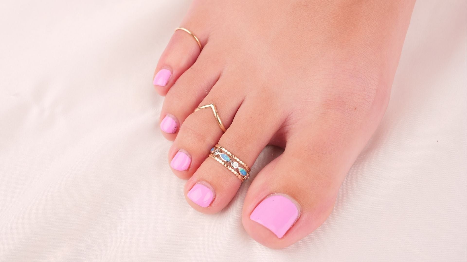 Fashion Women Toe Ring Set Adjustable $0.99 - Wholesale China Toe Rings at  factory prices from Yiwu Big Tide Trading Co.,Ltd.